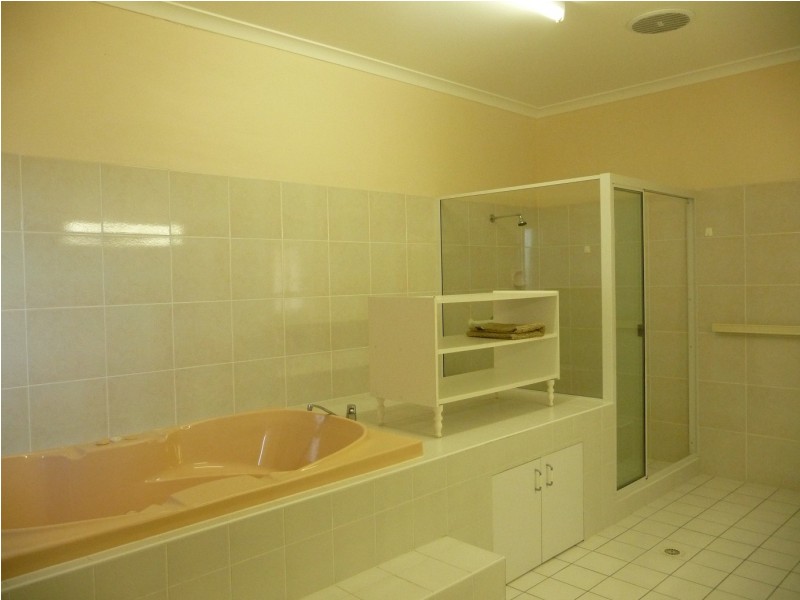 3 Goldsands crt, Agnes Water QLD 4677