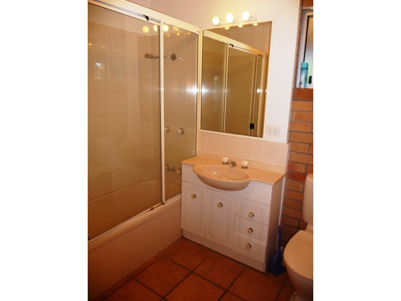 53 Captain Cook Dr, Agnes Water QLD 4677