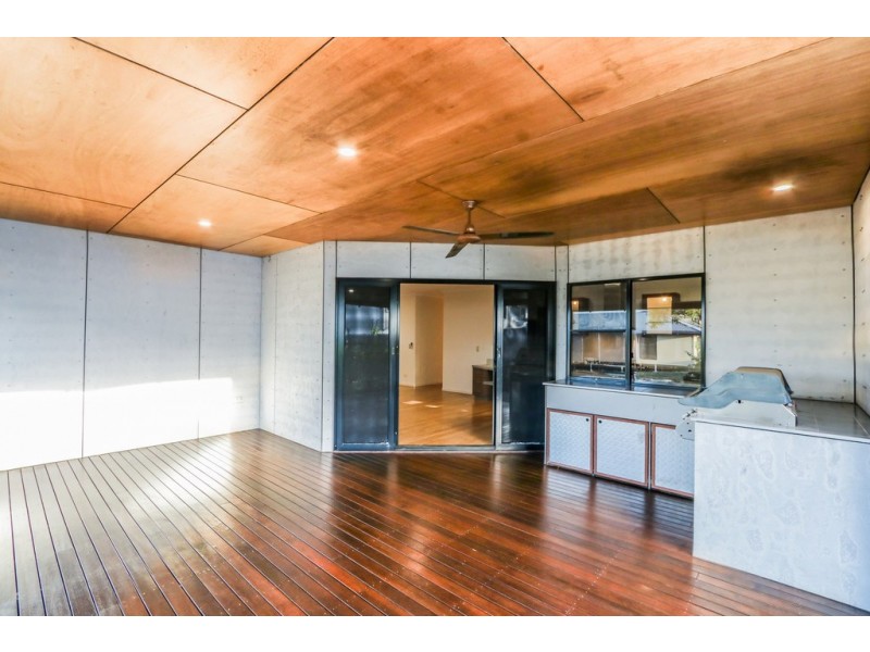 4 Seascape Close, Agnes Water QLD 4677
