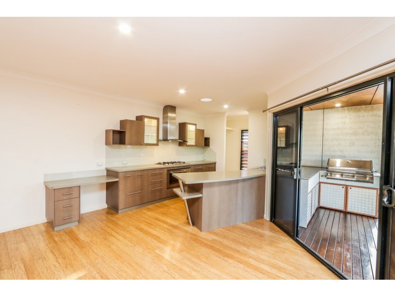 4 Seascape Close, Agnes Water QLD 4677
