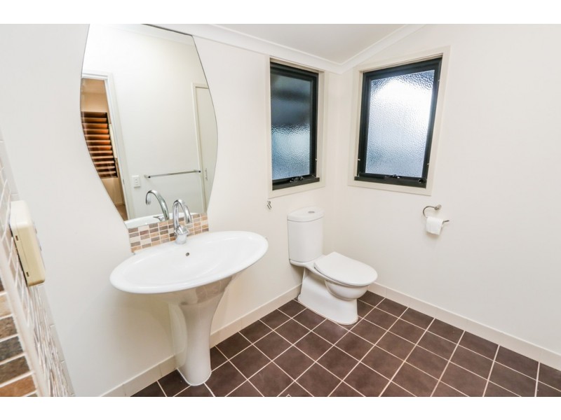 4 Seascape Close, Agnes Water QLD 4677
