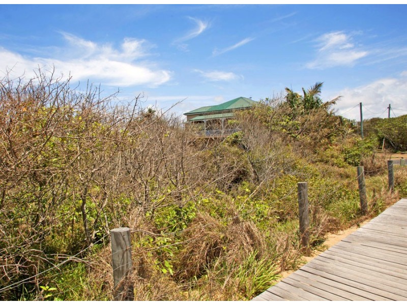 102 Rules Beach Road, Rules Beach QLD 4674