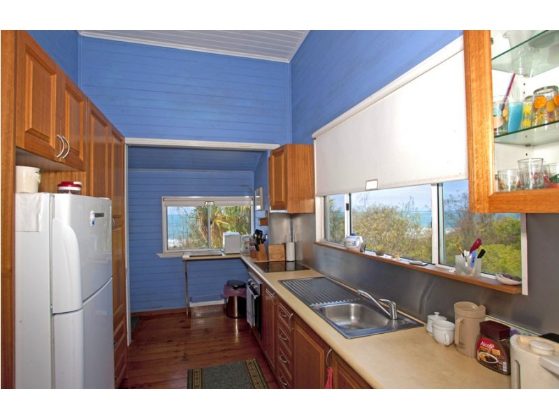 102 Rules Beach Road, Rules Beach QLD 4674