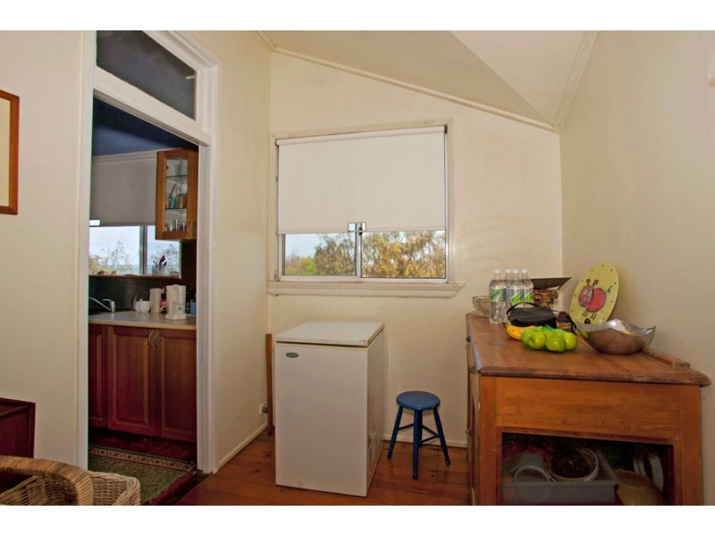 102 Rules Beach Road, Rules Beach QLD 4674