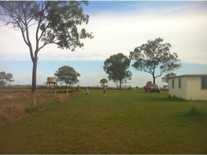 2198 Tableland Road, Mount Maria QLD 4674