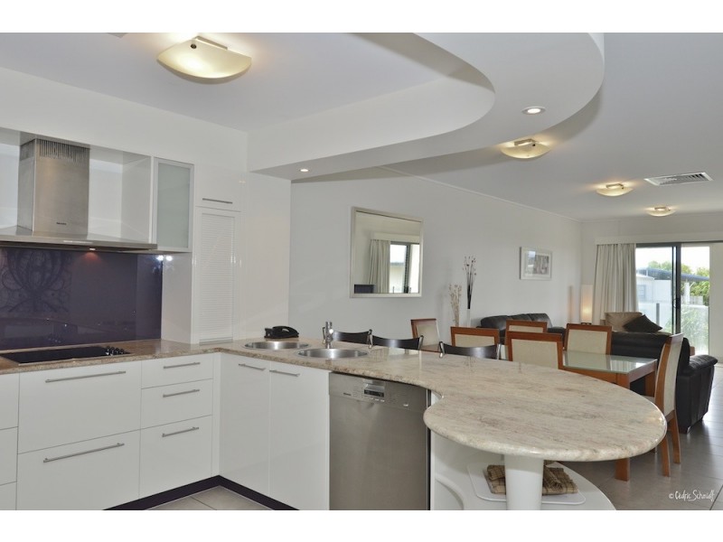 Apt 312/1 Beaches Village Circuit, Agnes Water QLD 4677