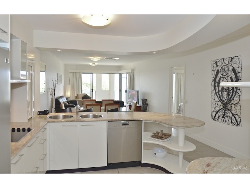Apt 312/1 Beaches Village Circuit, Agnes Water QLD 4677