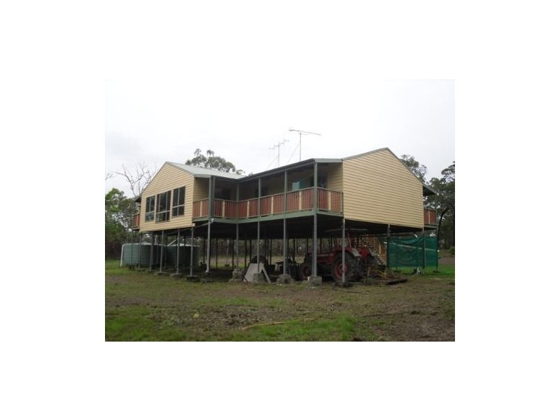 242 Maude Hill Road, Deepwater QLD 4674