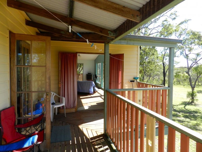242 Maude Hill Road, Deepwater QLD 4674