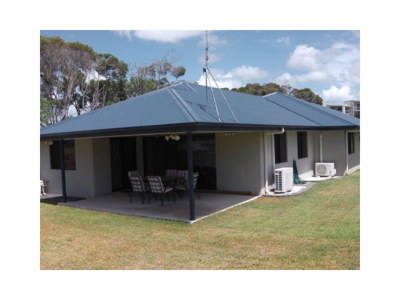 20 Marine Parade, Agnes Water QLD 4677