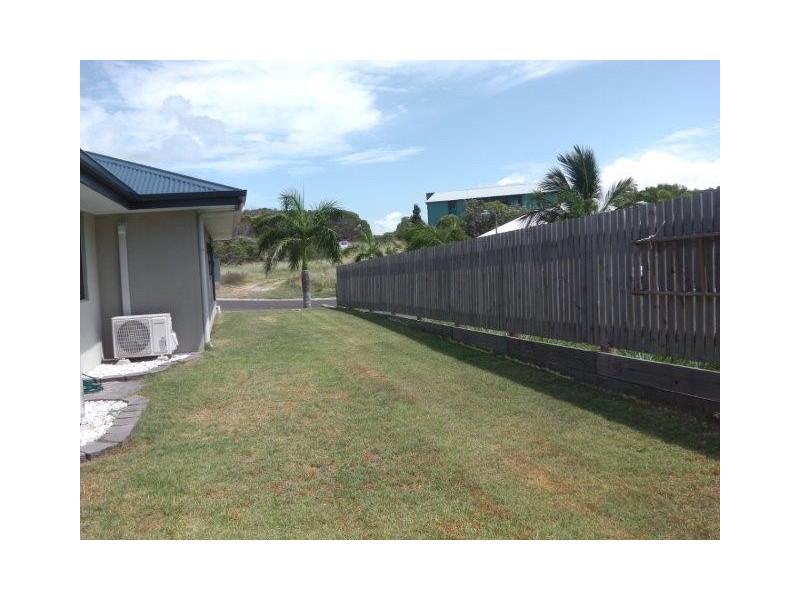 20 Marine Parade, Agnes Water QLD 4677