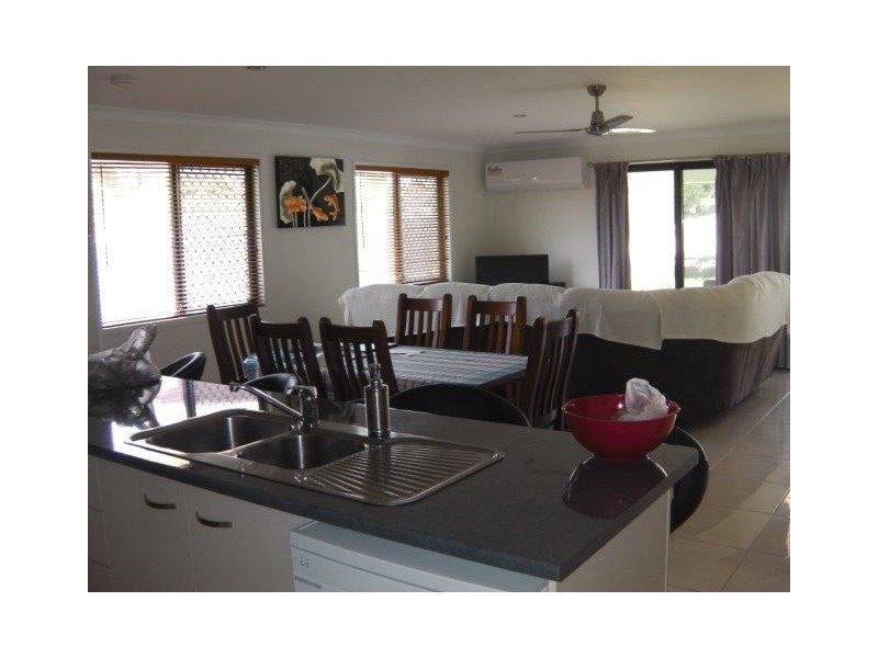 20 Marine Parade, Agnes Water QLD 4677