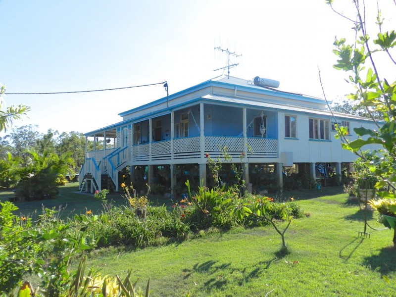 457 Deepwater Road, Deepwater QLD 4674