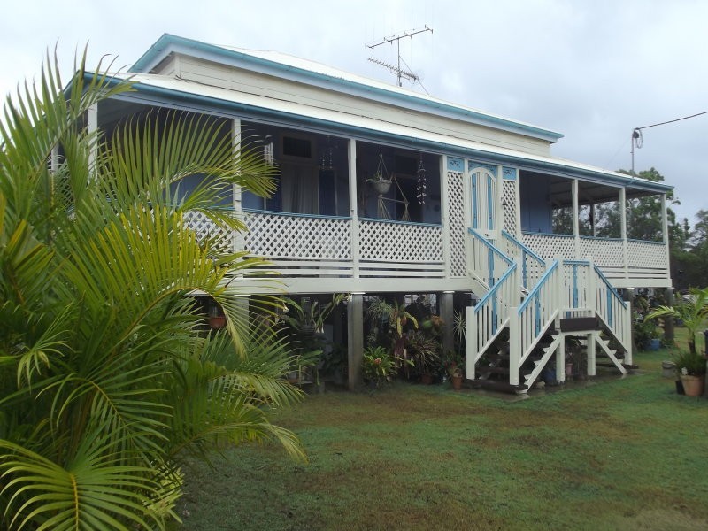 457 Deepwater Road, Deepwater QLD 4674