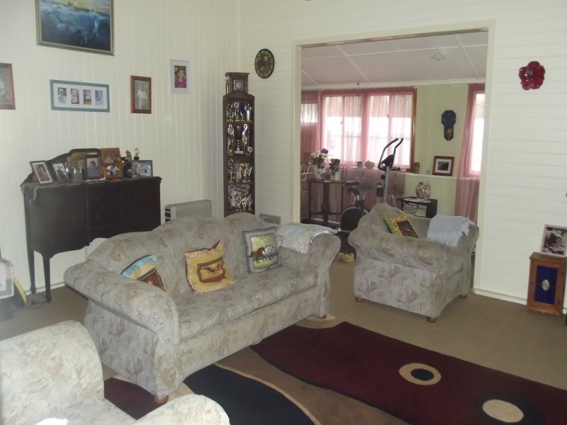 457 Deepwater Road, Deepwater QLD 4674