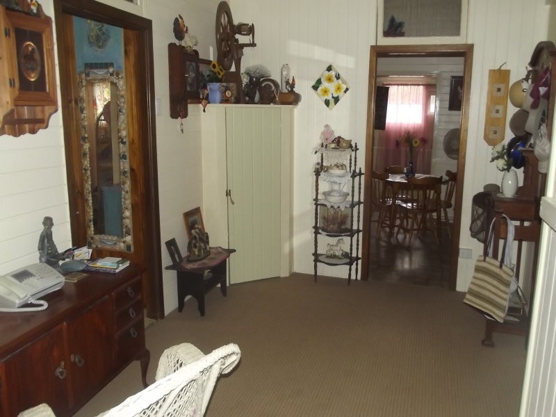457 Deepwater Road, Deepwater QLD 4674