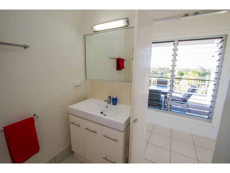 9 Whitby Place, Agnes Water QLD 4677