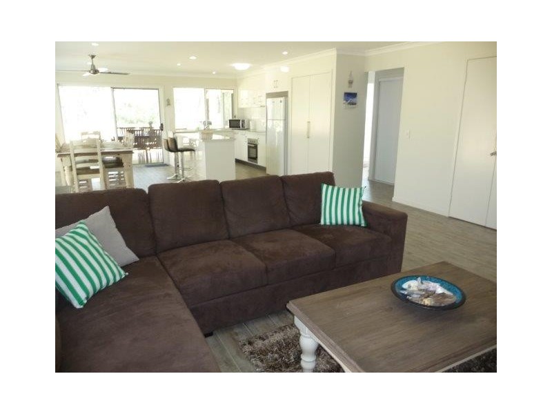 26 Sunset Drive, Agnes Water QLD 4677