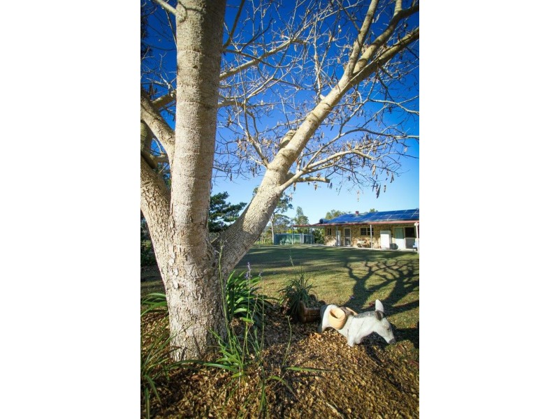 2301 Round HIll Road, Round Hill QLD 4677