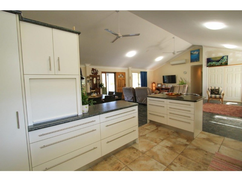 2301 Round HIll Road, Round Hill QLD 4677