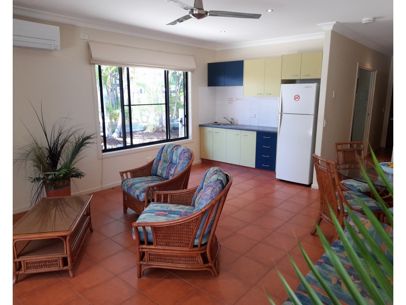 42/2 Beaches Village Circuit, Agnes Water QLD 4677