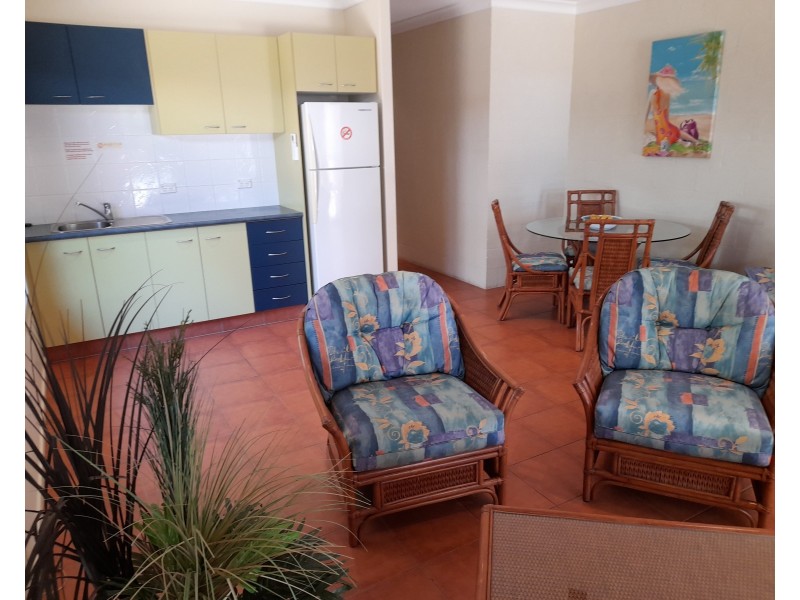 42/2 Beaches Village Circuit, Agnes Water QLD 4677