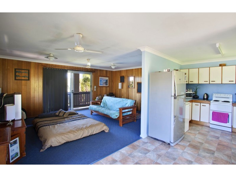 2 Banksia Drive, Agnes Water QLD 4677