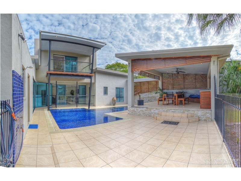 13 Beach Houses Estate Rd, Agnes Water QLD 4677