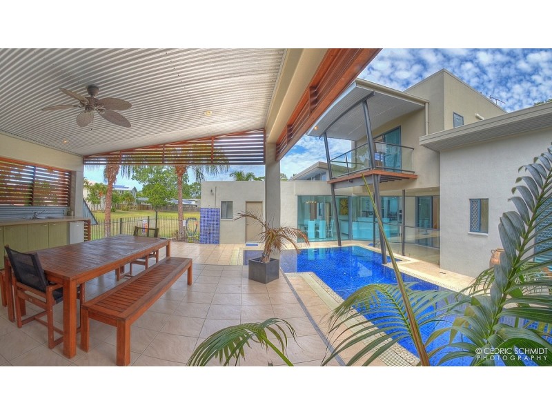 13 Beach Houses Estate Rd, Agnes Water QLD 4677