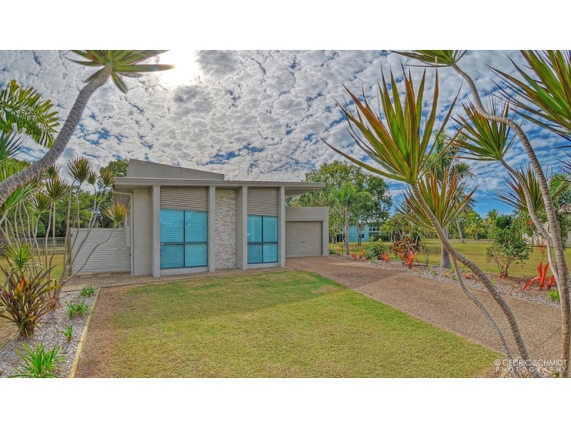 13 Beach Houses Estate Rd, Agnes Water QLD 4677