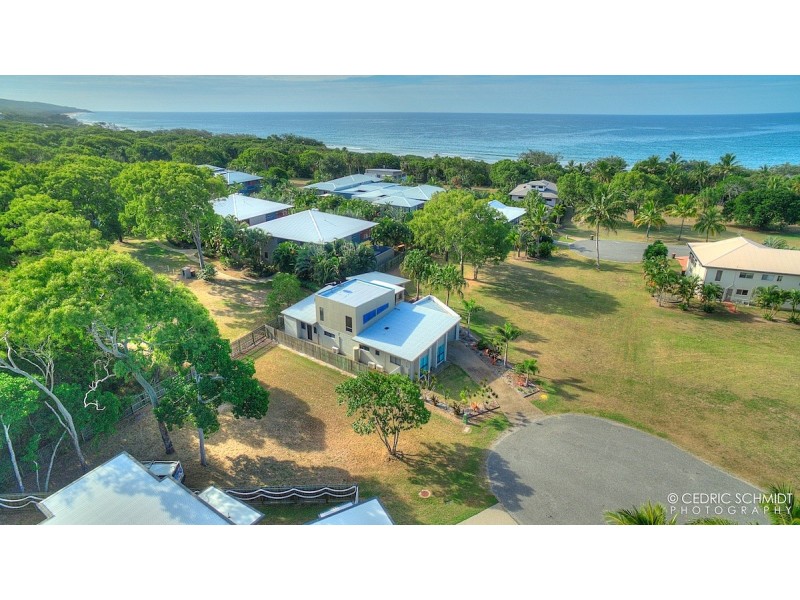 13 Beach Houses Estate Rd, Agnes Water QLD 4677