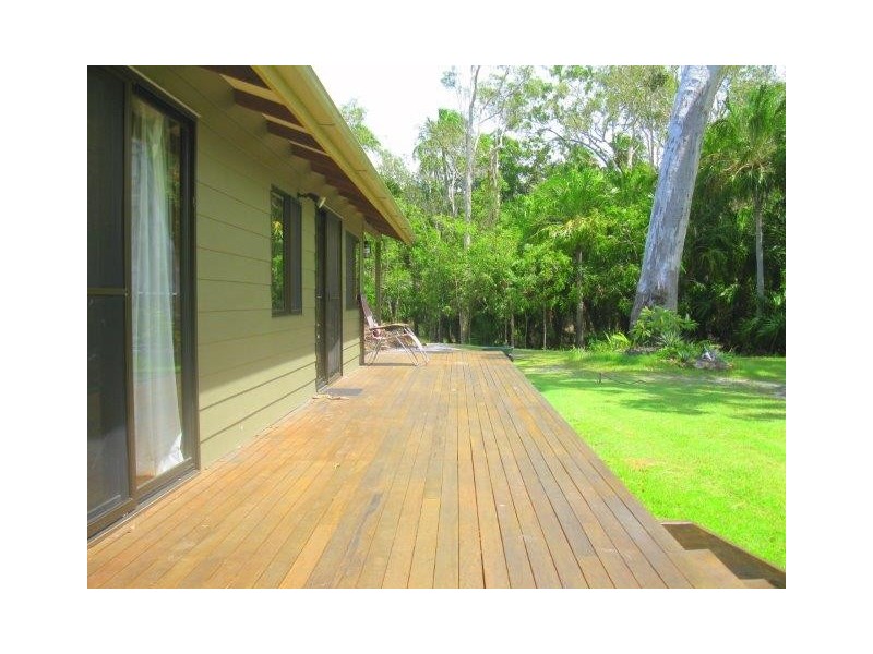 84 Masthead Drive, Agnes Water QLD 4677