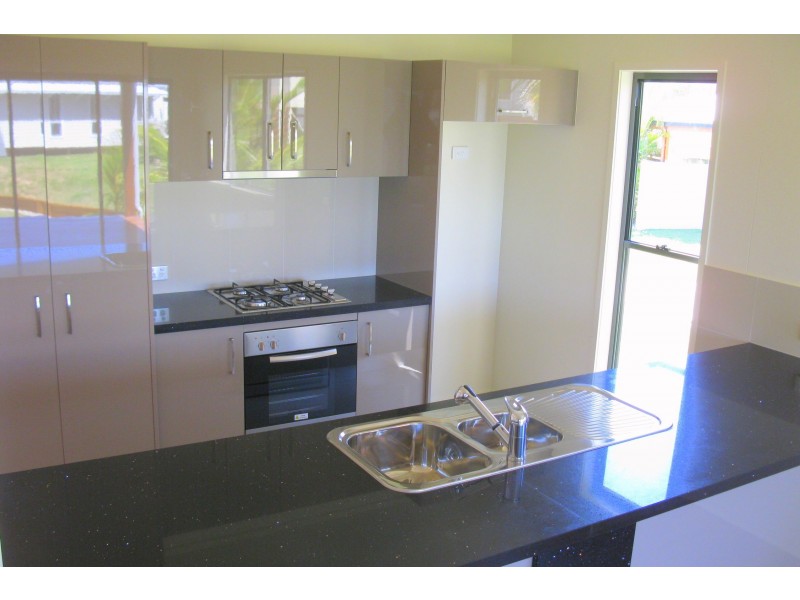 24 Marine Parade, Agnes Water QLD 4677