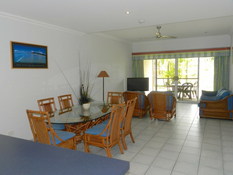 Unit 2/2 Beaches Village Circuit, Agnes Water QLD 4677