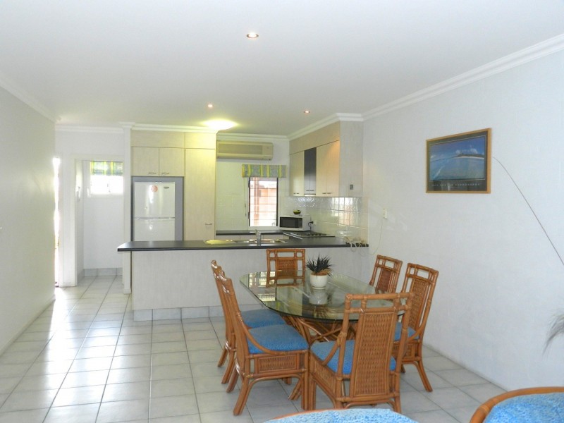 Unit 2/2 Beaches Village Circuit, Agnes Water QLD 4677