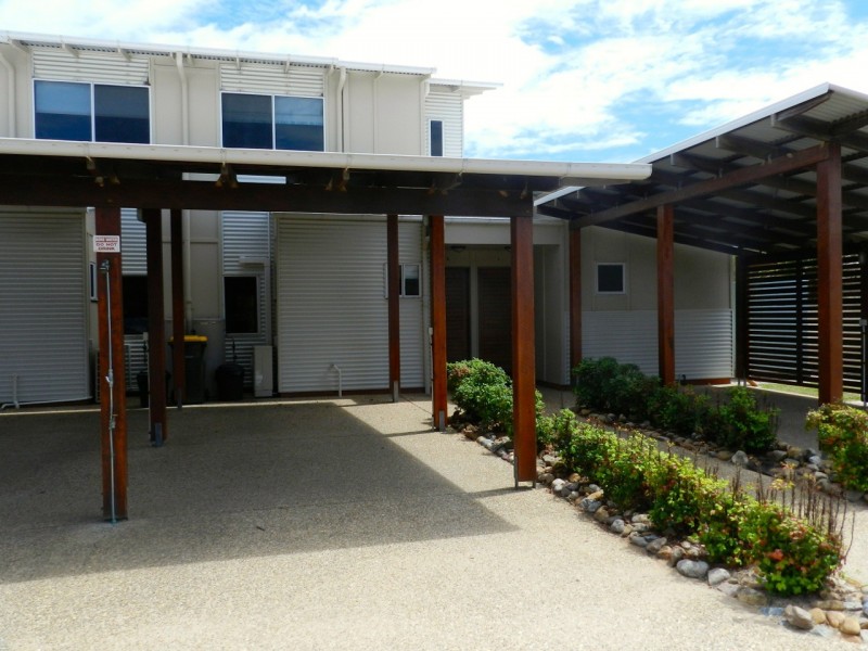 Unit 2/2 Beaches Village Circuit, Agnes Water QLD 4677