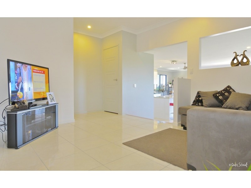 16 Seaspray Drive, Agnes Water QLD 4677