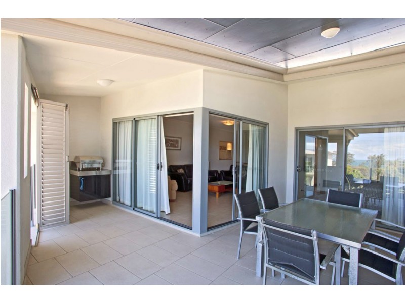 313/1 Beaches Village Circuit, Agnes Water QLD 4677