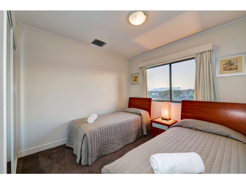 Apt 414/1 Beaches Village Circuit, Agnes Water QLD 4677