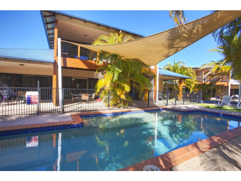 13/2 Beaches Village Circuit, Agnes Water QLD 4677
