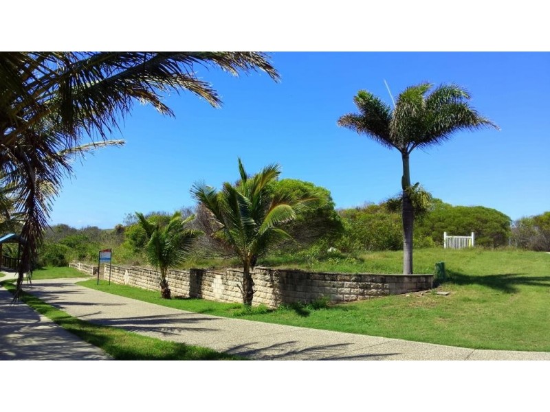 34 Atlantis Bvd, Agnes Water QLD 4677