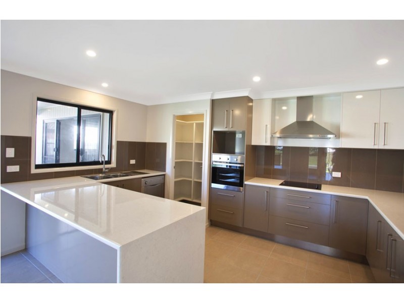 16 Marine Parade, Agnes Water QLD 4677