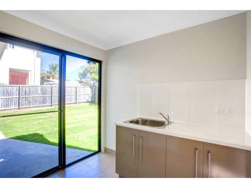 16 Marine Parade, Agnes Water QLD 4677