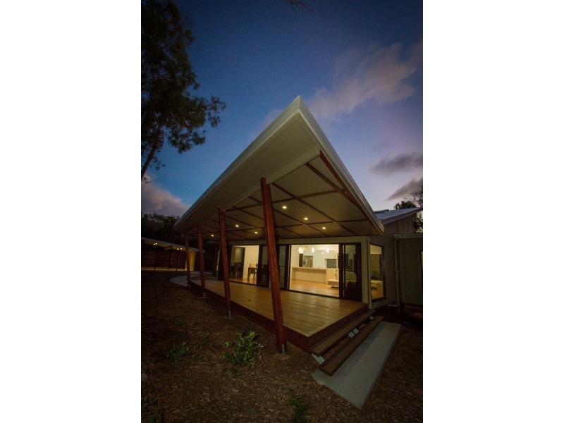 84 Bloodwood Avenue, Agnes Water QLD 4677