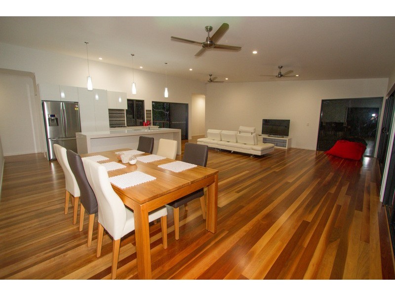 84 Bloodwood Avenue, Agnes Water QLD 4677