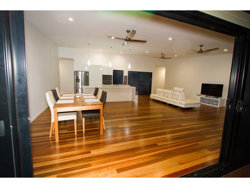 84 Bloodwood Avenue, Agnes Water QLD 4677