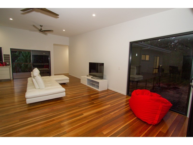 84 Bloodwood Avenue, Agnes Water QLD 4677