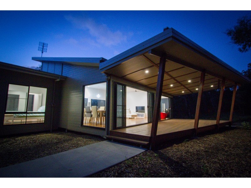 84 Bloodwood Avenue, Agnes Water QLD 4677