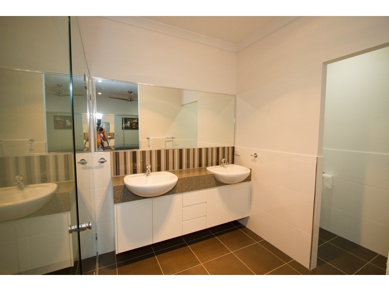 84 Bloodwood Avenue, Agnes Water QLD 4677