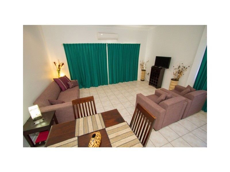 40 Ocean Beach Dr, Agnes Water QLD 4677